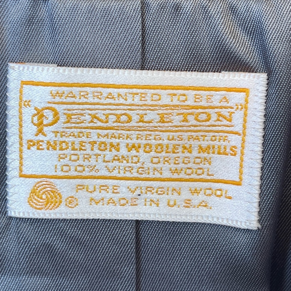 vintage Pendleton wool blazer & pleated skirt suit set in blue & gray plaid - Picture 2 of 16